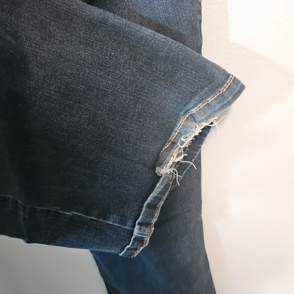 Torrid 18R luxe slim boot cut stretch jeans 2 pair - Picture 10 of 12